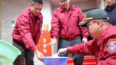 圖片說明