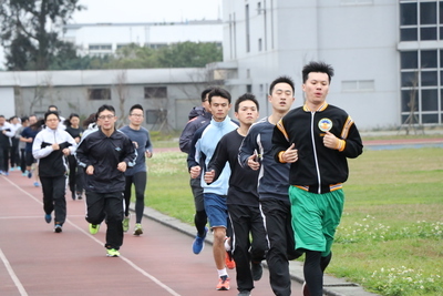 105年特考班警職組-3000公尺跑步測驗照片