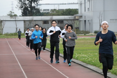 105年特考班警職組-3000公尺跑步測驗照片