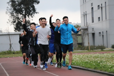 105年特考班警職組-3000公尺跑步測驗照片